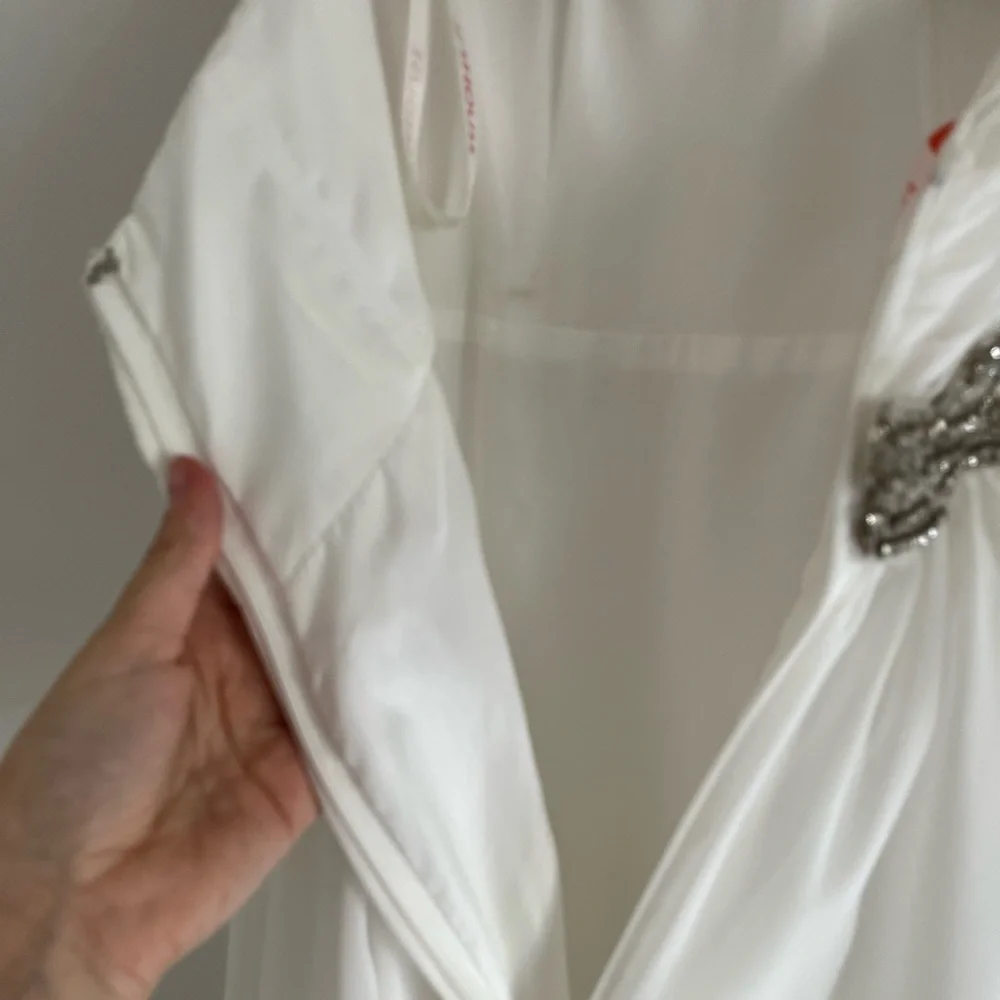 JJs House Elegant White Wedding Dress - Picture 5 of 16